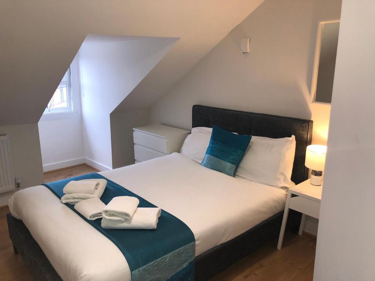 Town Centre Apartment With Free Parking ラフバラー エクステリア 写真