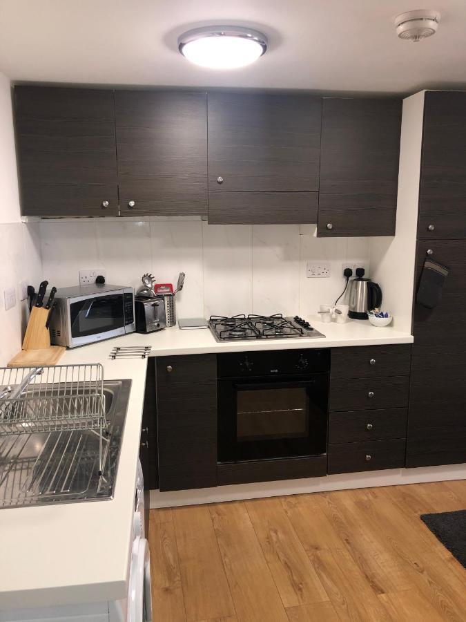 Town Centre Apartment With Free Parking ラフバラー エクステリア 写真